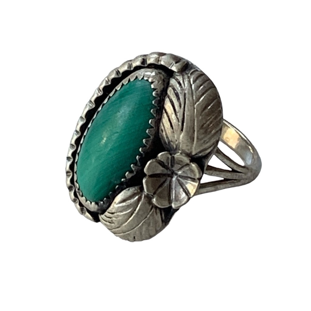Vintage Navajo Signed VP Malachite Sterling Silver Southwestern Floral Ring